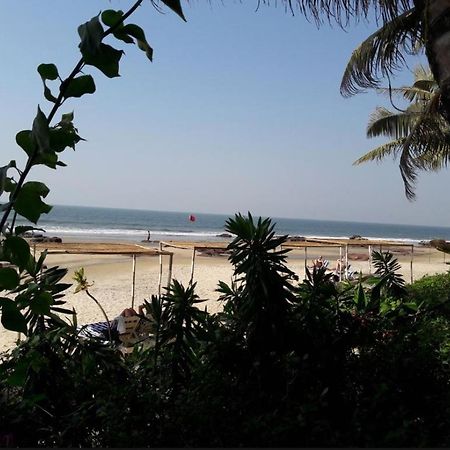 Hotel Shiva Ashvem Ashvem Beach Ngoại thất bức ảnh